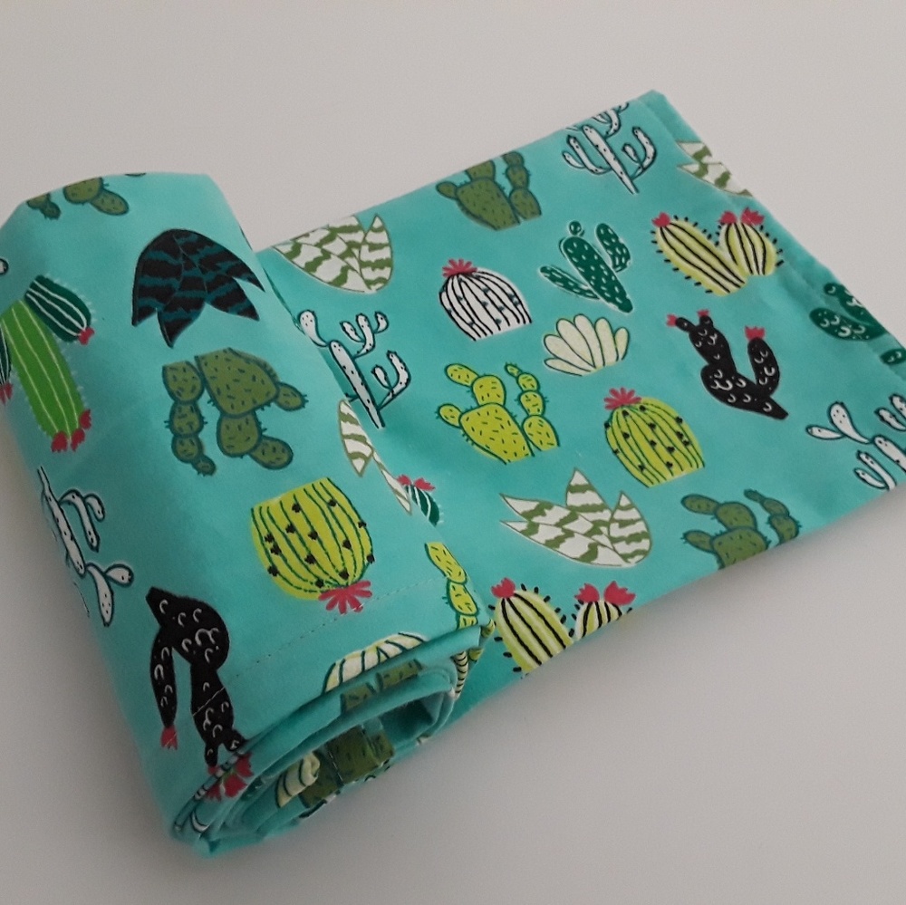 Cactus swaddling, flannel blanket